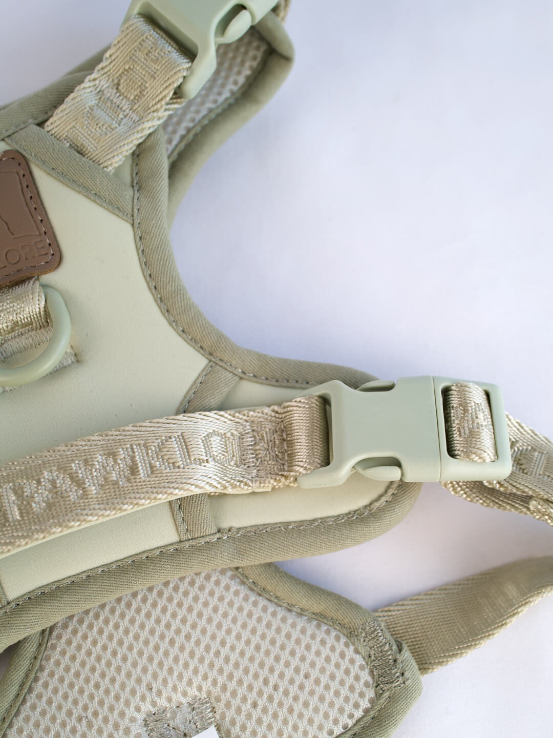 Easy-Fit 3-Buckle Escape-Proof Dog Harness